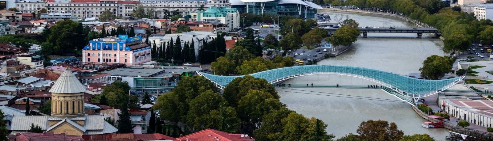 גשר השלום בעיר טביליסי - גאורגיה
