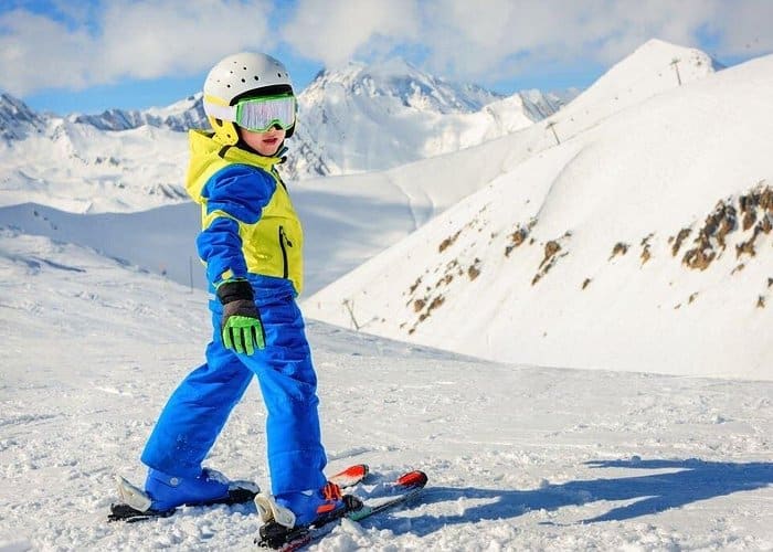 סיור יום לקזבגי והפסגות של הקווקז