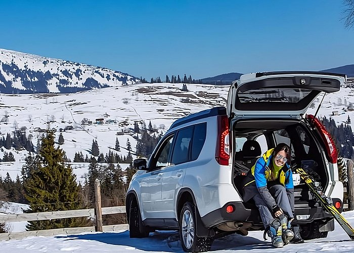 עלייה לכנסיית לומיסי מעל גודאורי